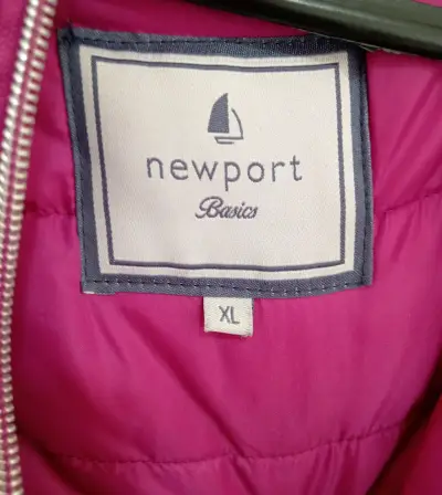Chaqueta acolchada fucsia con capucha Newport - miniatura 2