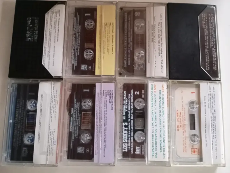 Colección de Cassettes de Música Variada - 5