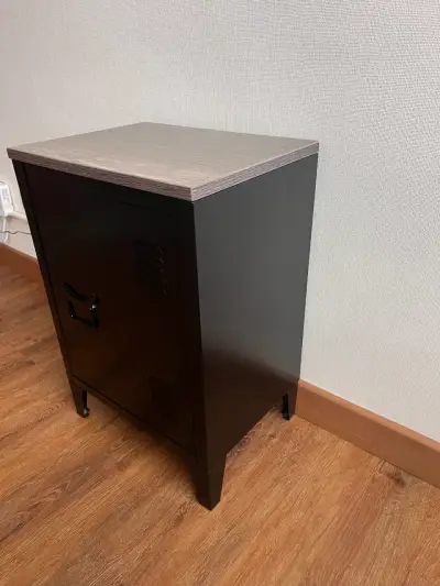 Velador Metálico Negro con Puerta - miniatura 1