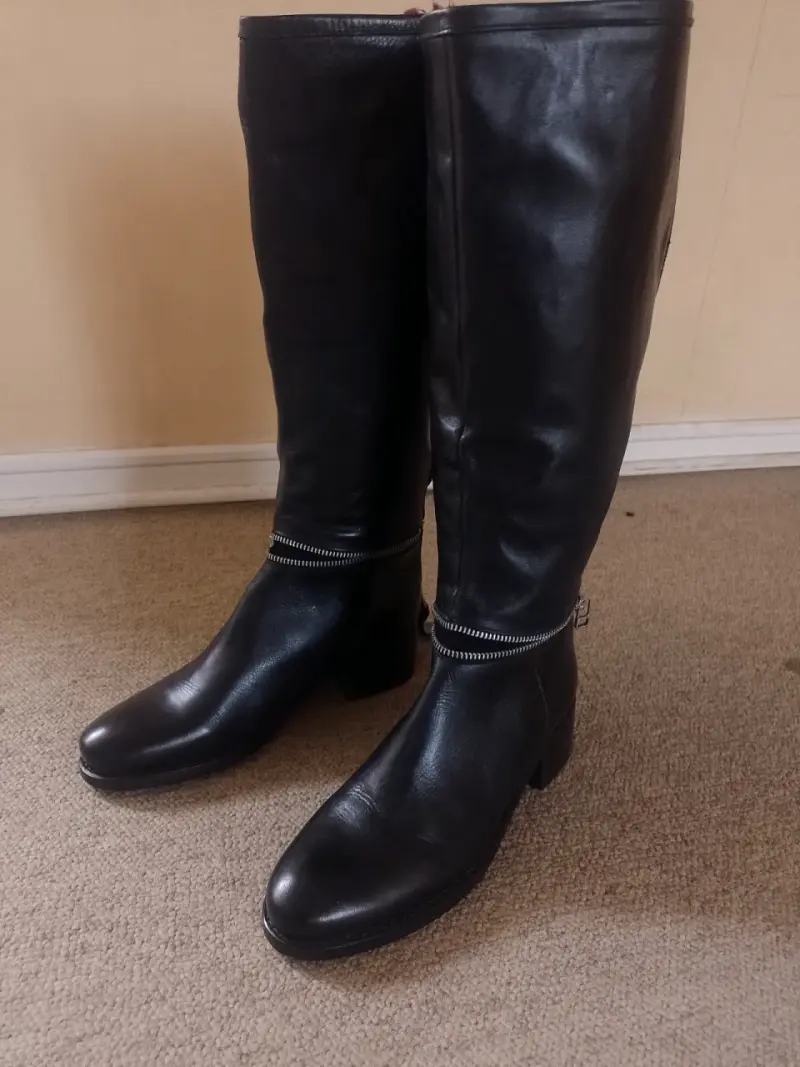 Botas marca Enneblu - 2