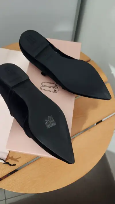 Zapatos de terciopelo negro Pretty Ballerinas - miniatura 4