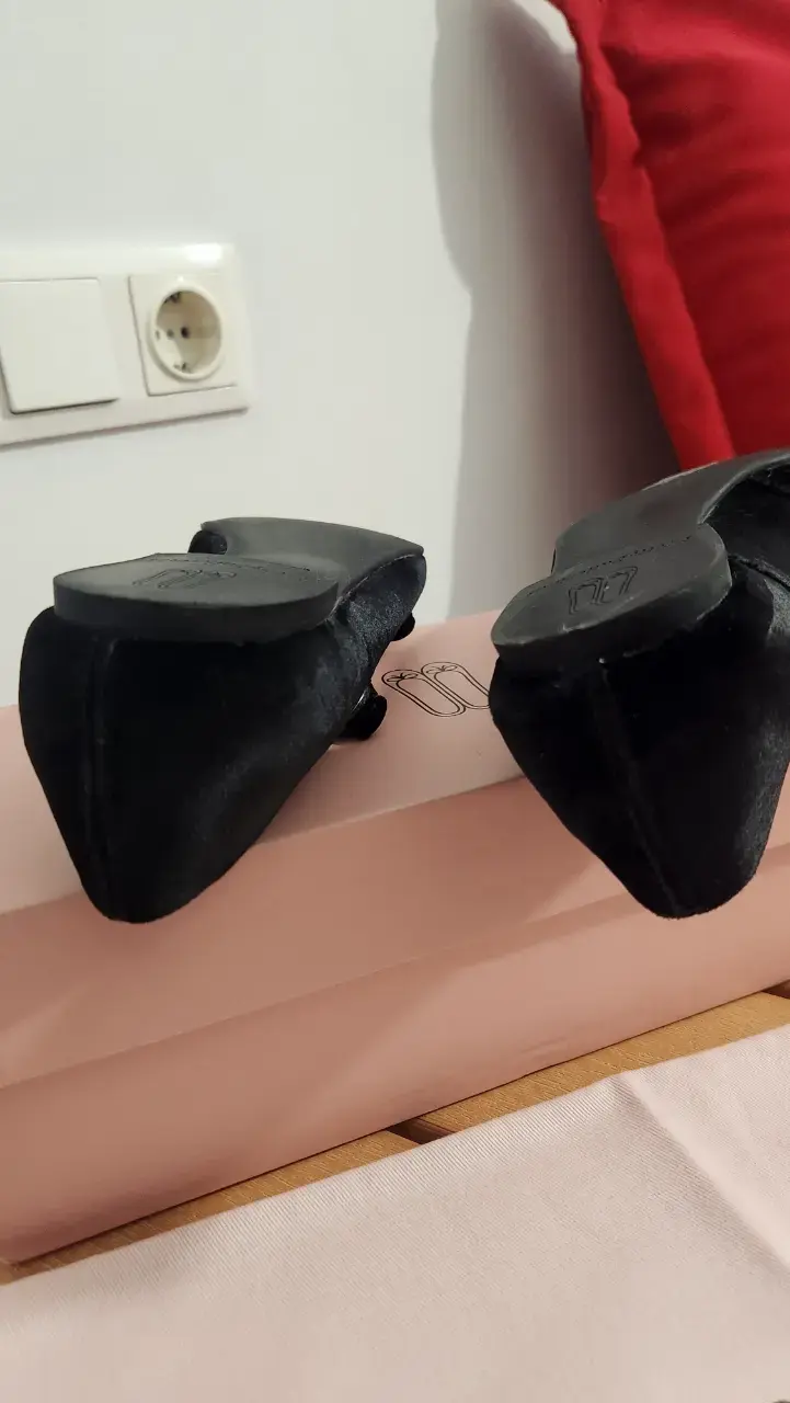 Zapatos de terciopelo negro Pretty Ballerinas - 5