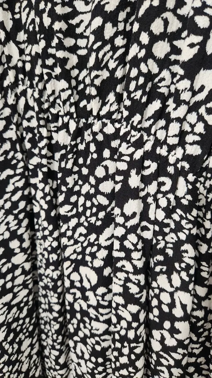 Vestido estampado blanco y negro Zara - 3
