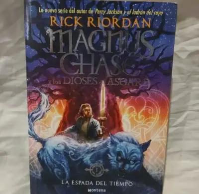 Lbro Magnus Chase y los Dioses de Asgard - La Espa - miniatura 1