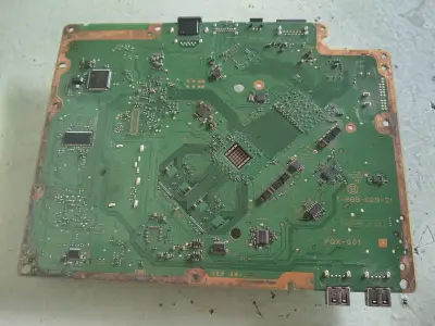 Placa madre ps3 super slim - miniatura 2