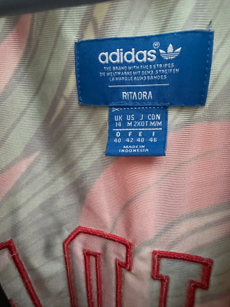 Chaqueta deportiva Adidas estampada colorida - 5