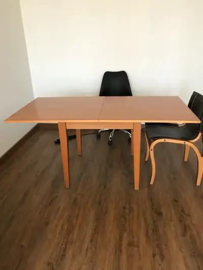 Mesa de comedor Sur Diseño extensible de madera - miniatura 1
