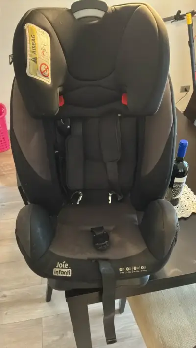 Silla de Auto Joie Infanti Negra para Bebé - miniatura 1