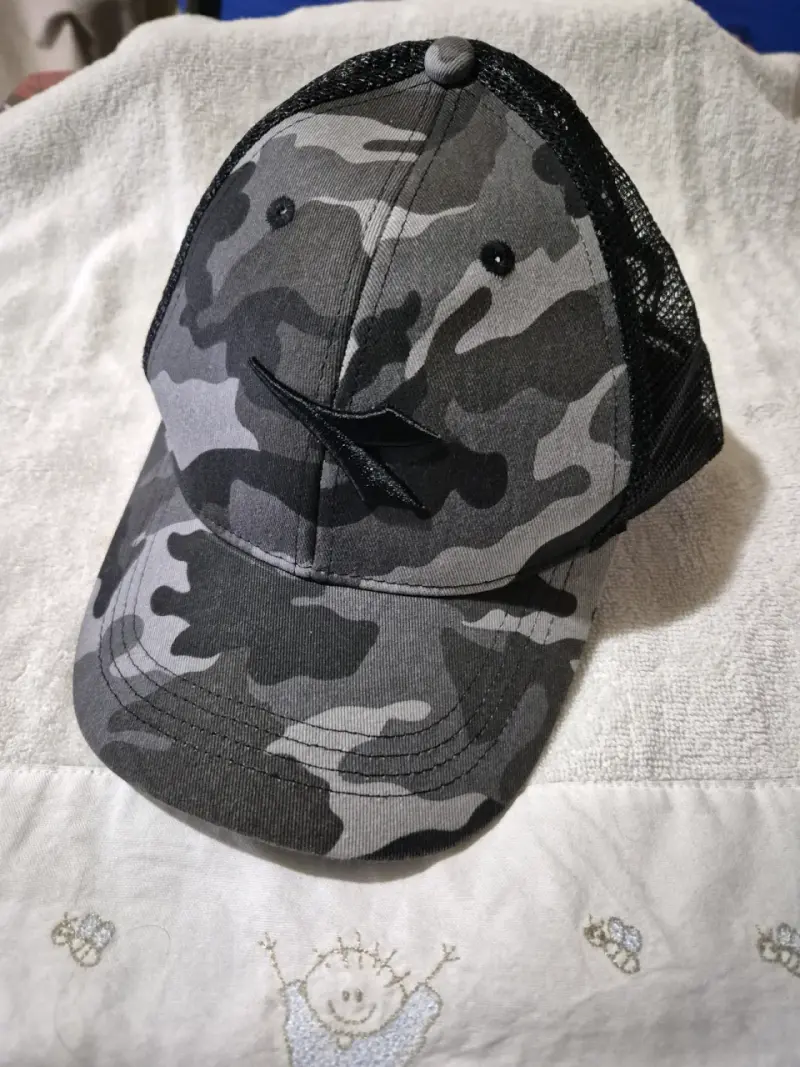 Gorra camuflaje Diadora con malla transpirable - 2