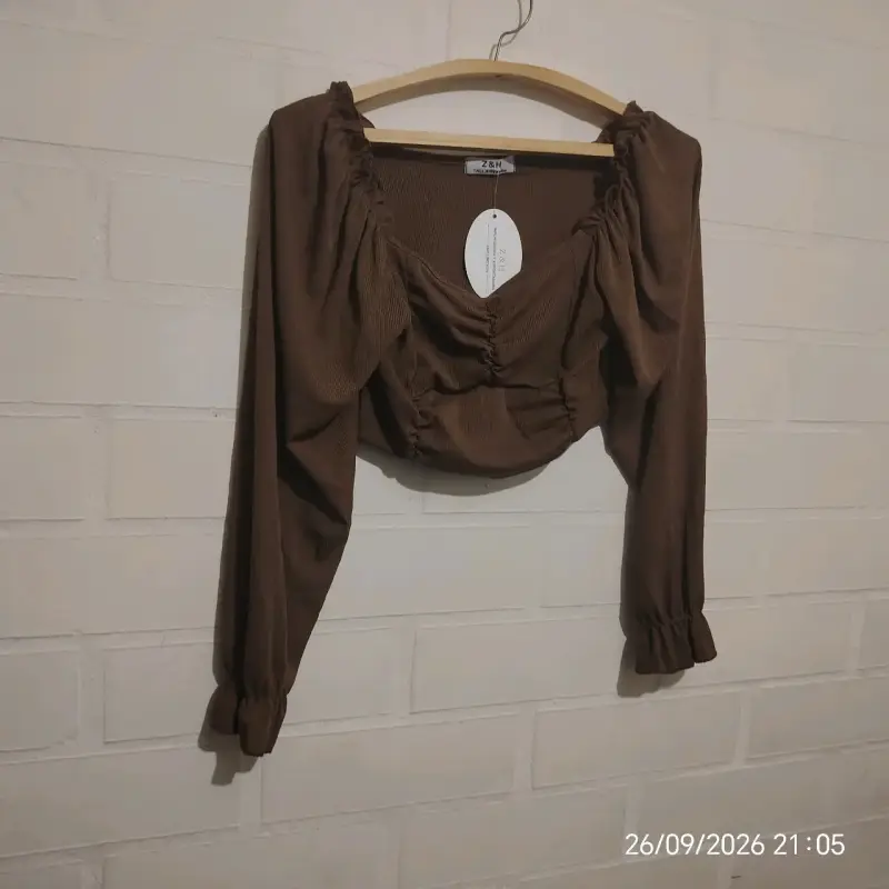 Blusa manga larga fruncida Z&H en marrón y negro - 2