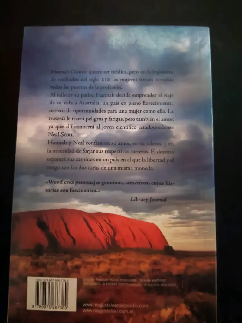 Libro 'La Tierra Dorada' de Barbara Wood - 2