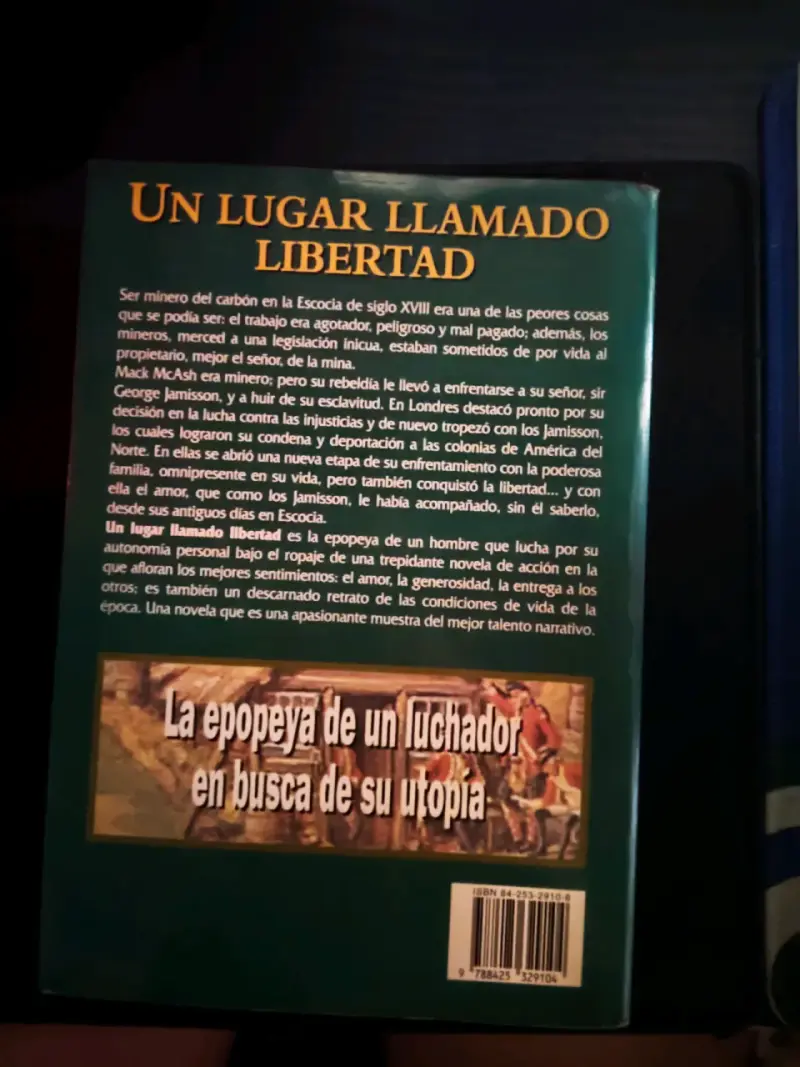 Libro 'Un Lugar Llamado Libertad' de Ken Follett - 2