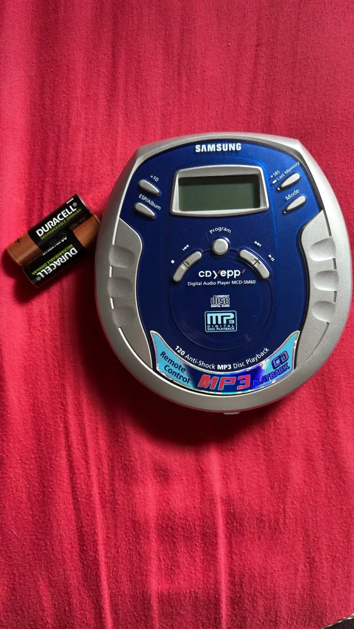 Reproductor de CD portátil Samsung MCD-SM60 - 1