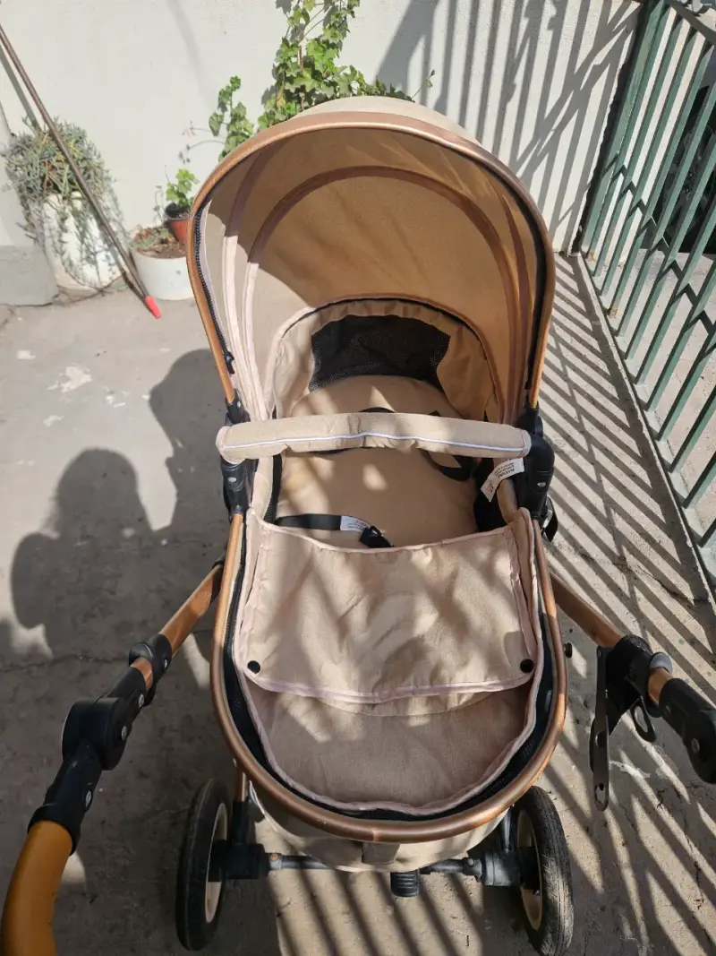 Coche de bebé LuBabyas plegable beige - 2