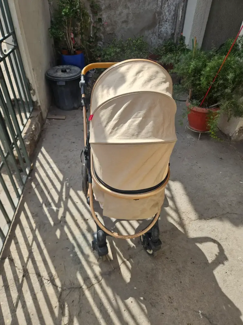 Coche de bebé LuBabyas plegable beige - 3