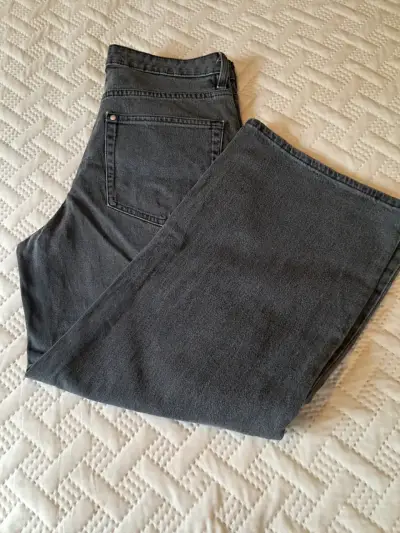 Jeans anchos gris oscuro de tiro alto - miniatura 3