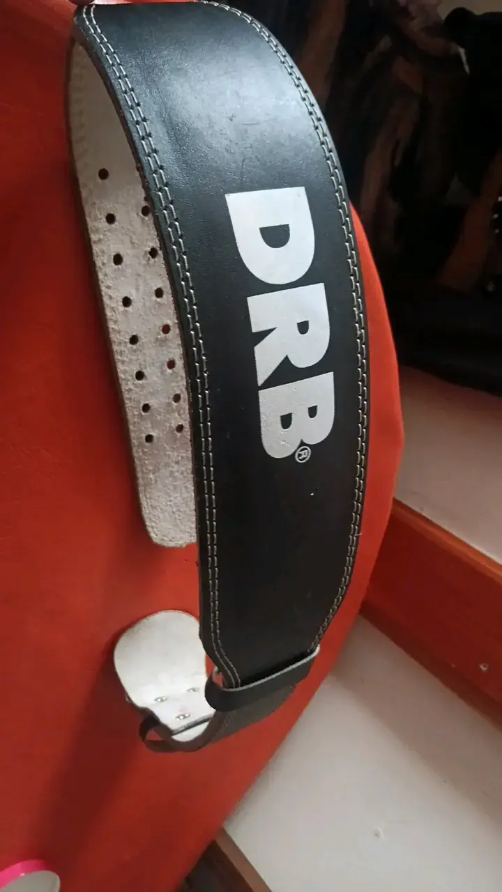 Cinturón de levantamiento de pesas DRB negro - 3