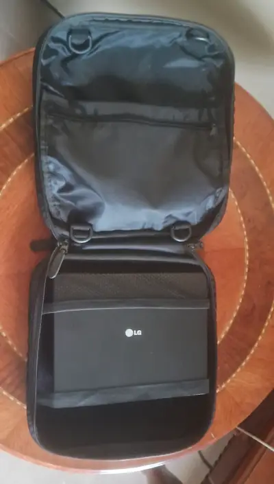 Reproductor DVD Portátil LG DP351G (Excelente Esta - miniatura 5