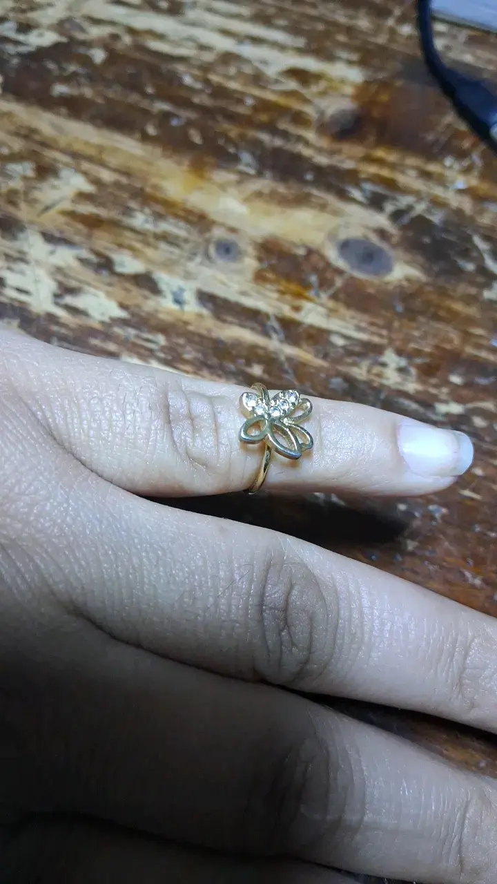 Anillo de oro con perla y estrellas - 3