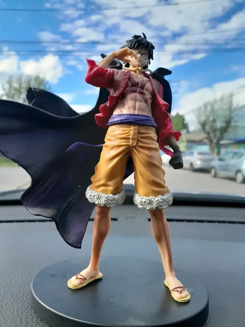 Figura de acción de personaje anime