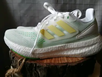 Zapatillas deportivas Adidas blancas con verde - miniatura 2