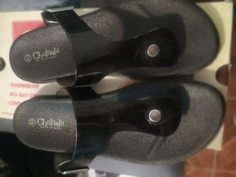 Sandalias negras de mujer Chalada cómodas