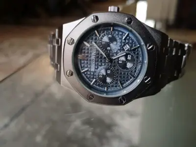 Reloj Audemars Piguet Royal Oak de acero inoxidable - miniatura 4