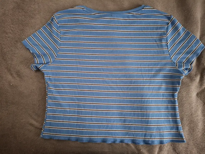 Polera rayas azules - 2