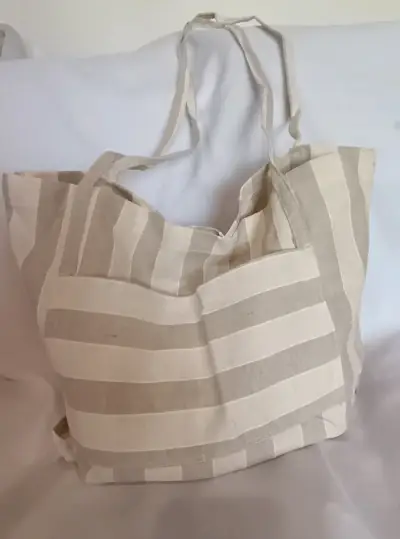 Bolso de tela con estampado de rayas y animal print - miniatura 2