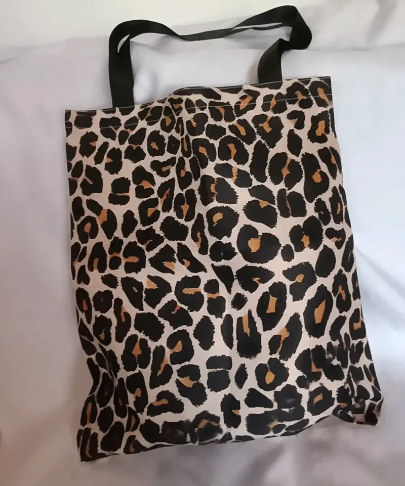 Bolso de tela con estampado de rayas y animal print - 4