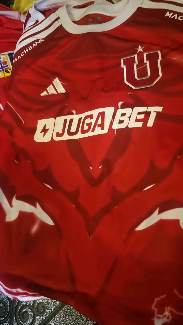 Camiseta de fútbol Colo-Colo edición especial - 3