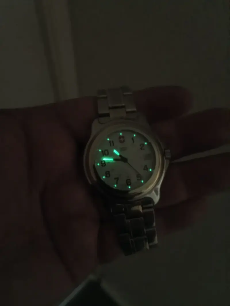 Reloj Swiss Army de acero inoxidable - 2