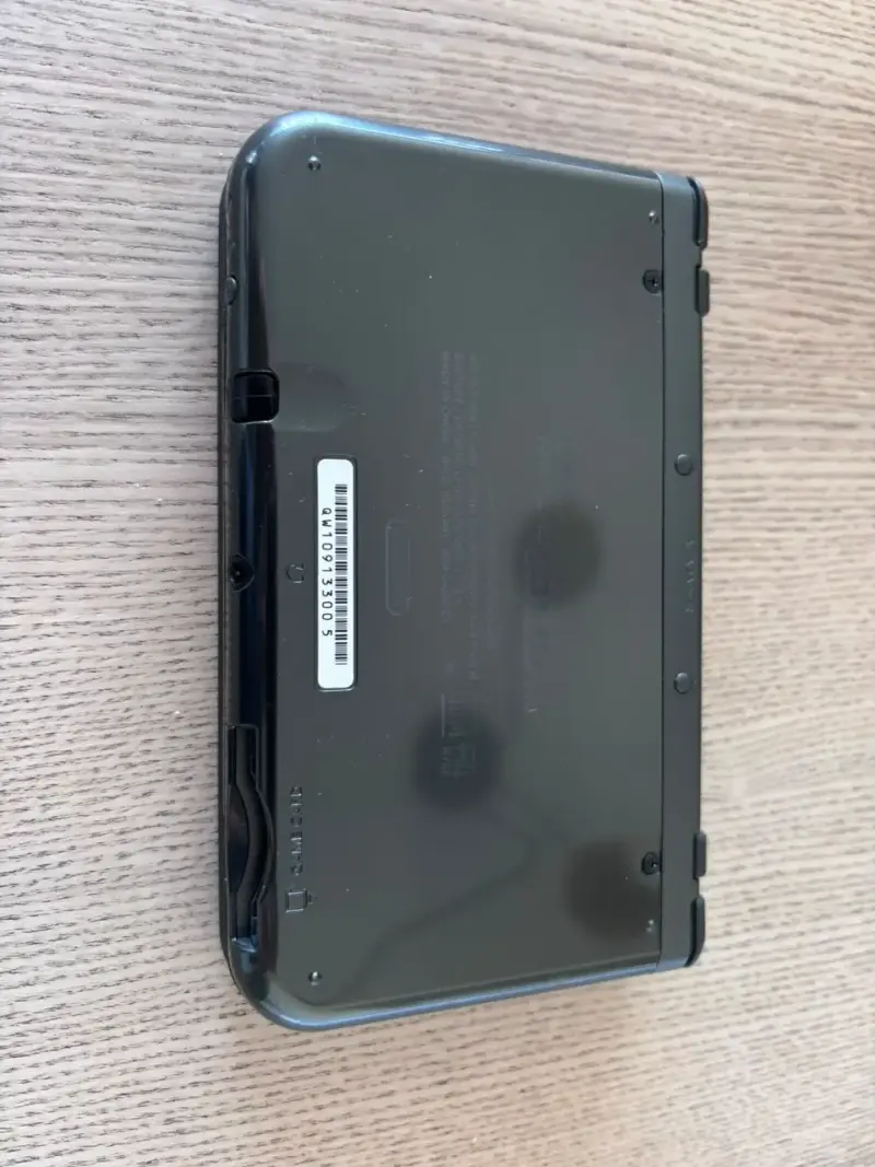 New Nintendo 3DS XL + Juegos Pokémon, Zelda y Mons - 6