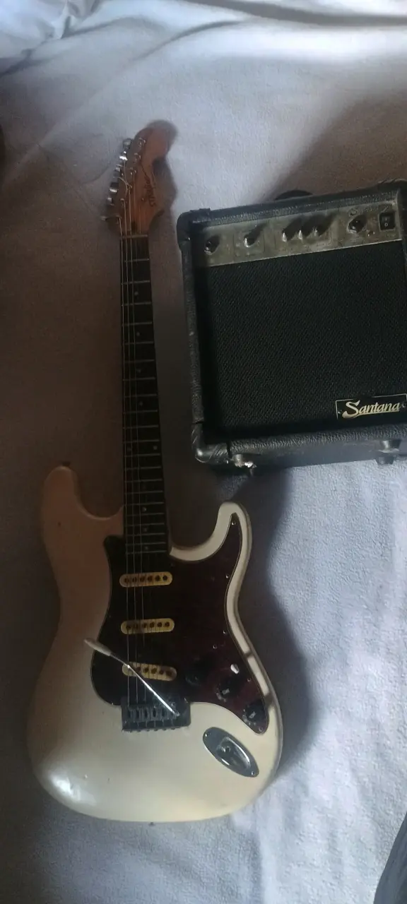 Guitarra eléctrica - 1