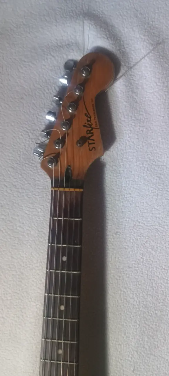 Guitarra eléctrica - 5