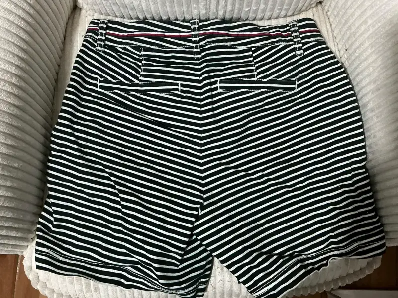 Short de mujer Tommy Hilfiger, talla 00 (32) - 2