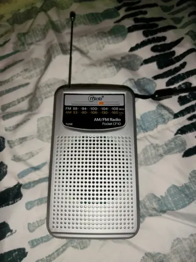 Radio portátil AM/FM Mlab Pocket CF-10 - miniatura 1