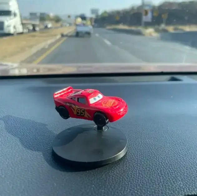 Mini auto de Rayo Mcqueen Cars - 2