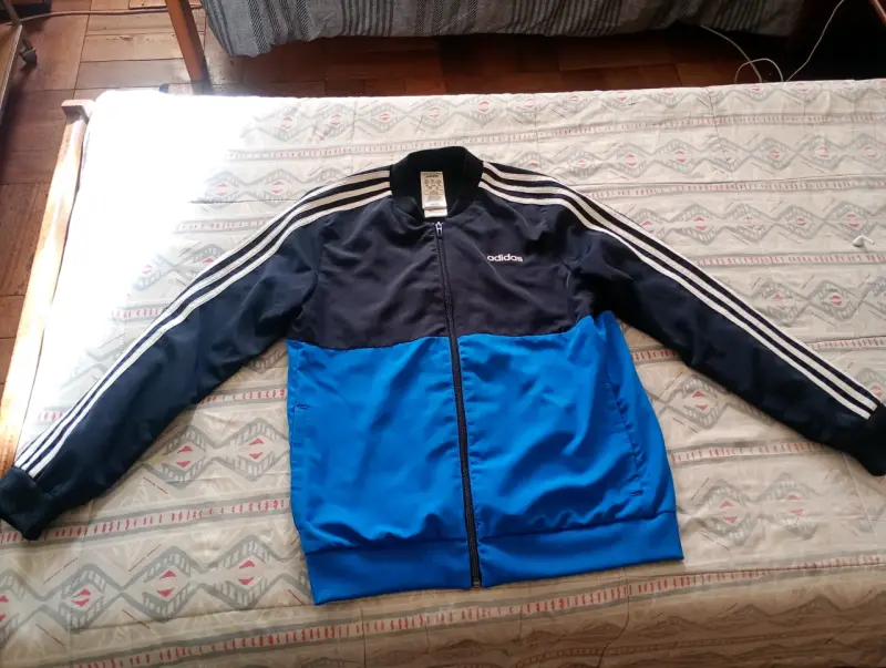 Chaqueta deportiva Adidas original talla 14 niño - 2
