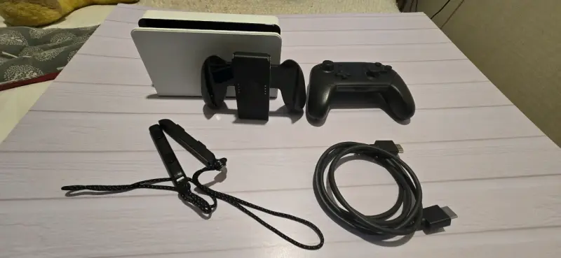 Consola Nintendo Switch OLED con accesorios - 3