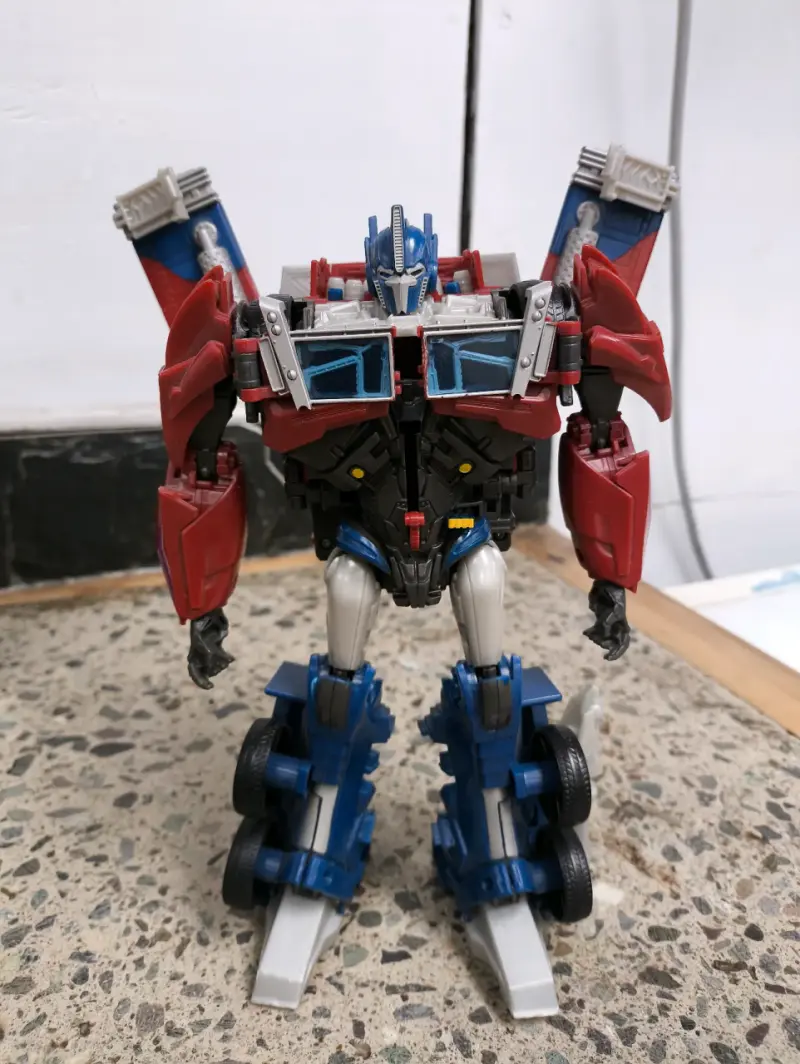 Figura de acción Transformer Optimus Prime - 5