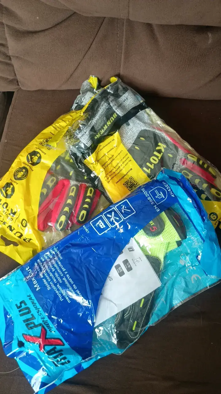 Guantes de seguridad anticorte Xplus y Bunzl - 2