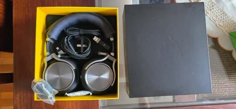 Auriculares Corsair Virtuoso RGB Wireless S.E. - 2