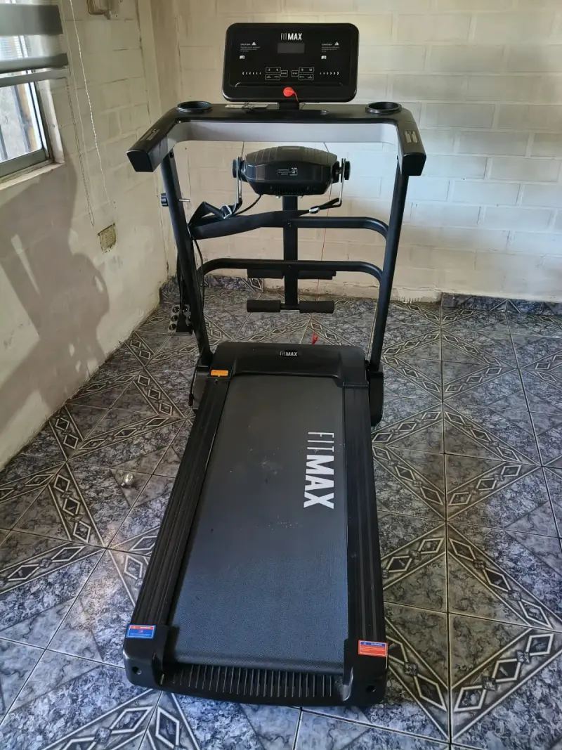 Caminadora eléctrica FitMax plegable en buen estado - 2