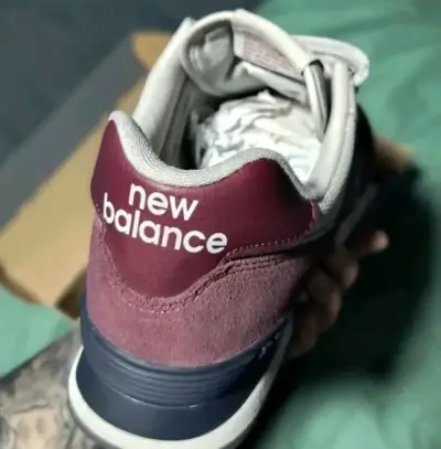 Zapatillas New Balance 574 Clásicas Burdeos - miniatura 5