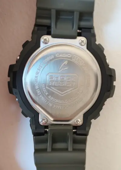 Reloj Casio G-Shock Resistente al Agua - miniatura 2