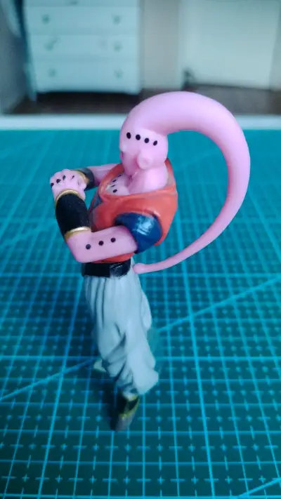 Figura de acción Majin Buu Dragon Ball Z - miniatura 2