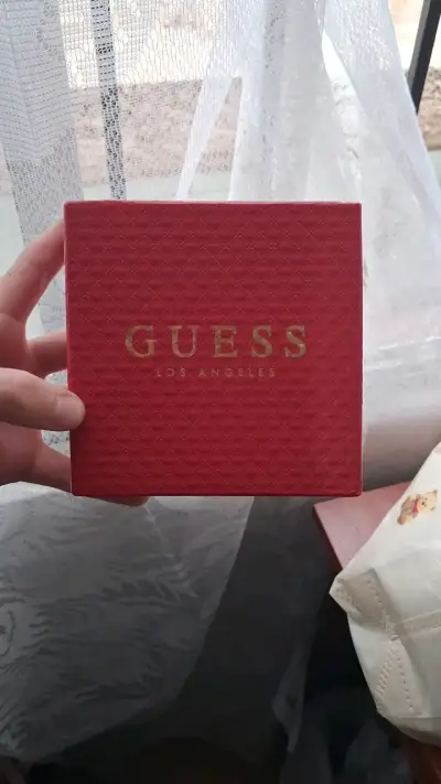 Set de aros Guess Los Angeles en caja original - miniatura 1