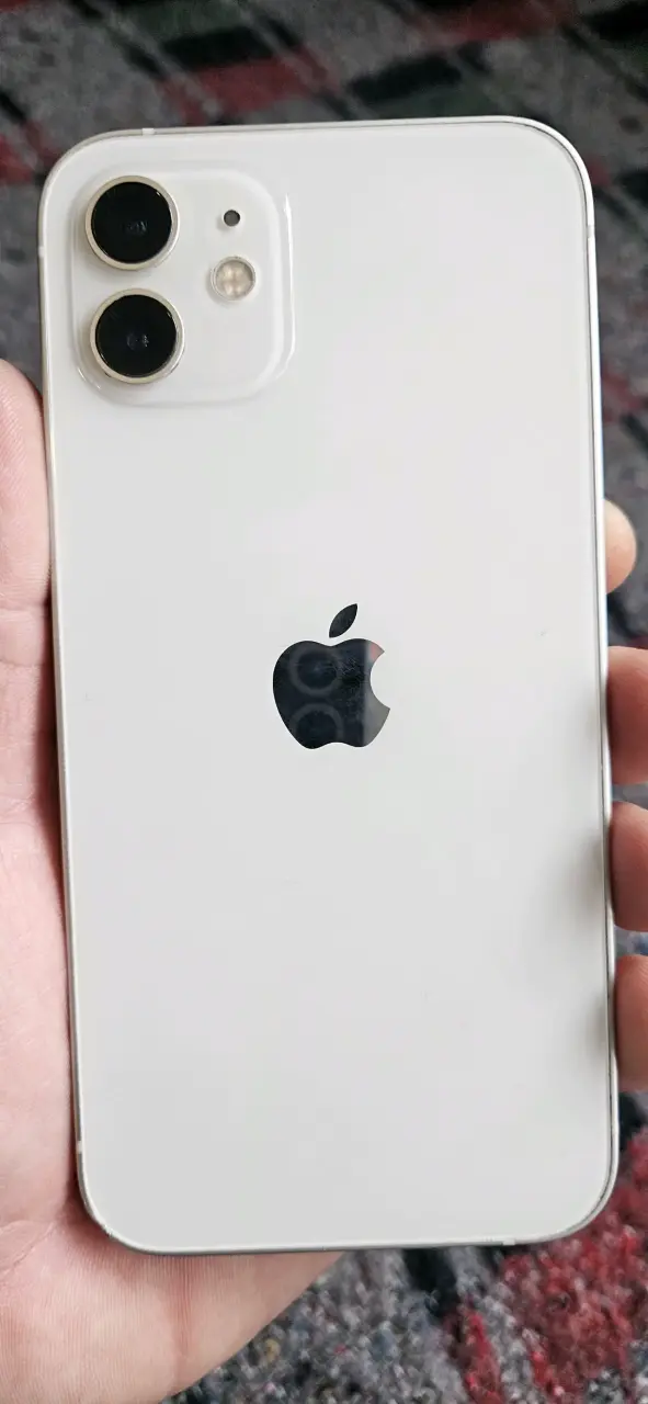 iPhone blanco en buen estado - 1