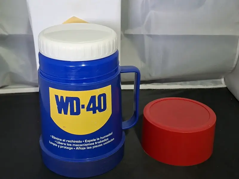 Termo de colección WD-40 con diseño único - 3